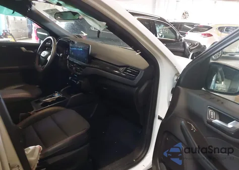 2023 Ford Escape St-Line from USA, damaged, VIN 1FMCU9MN4PUA35019